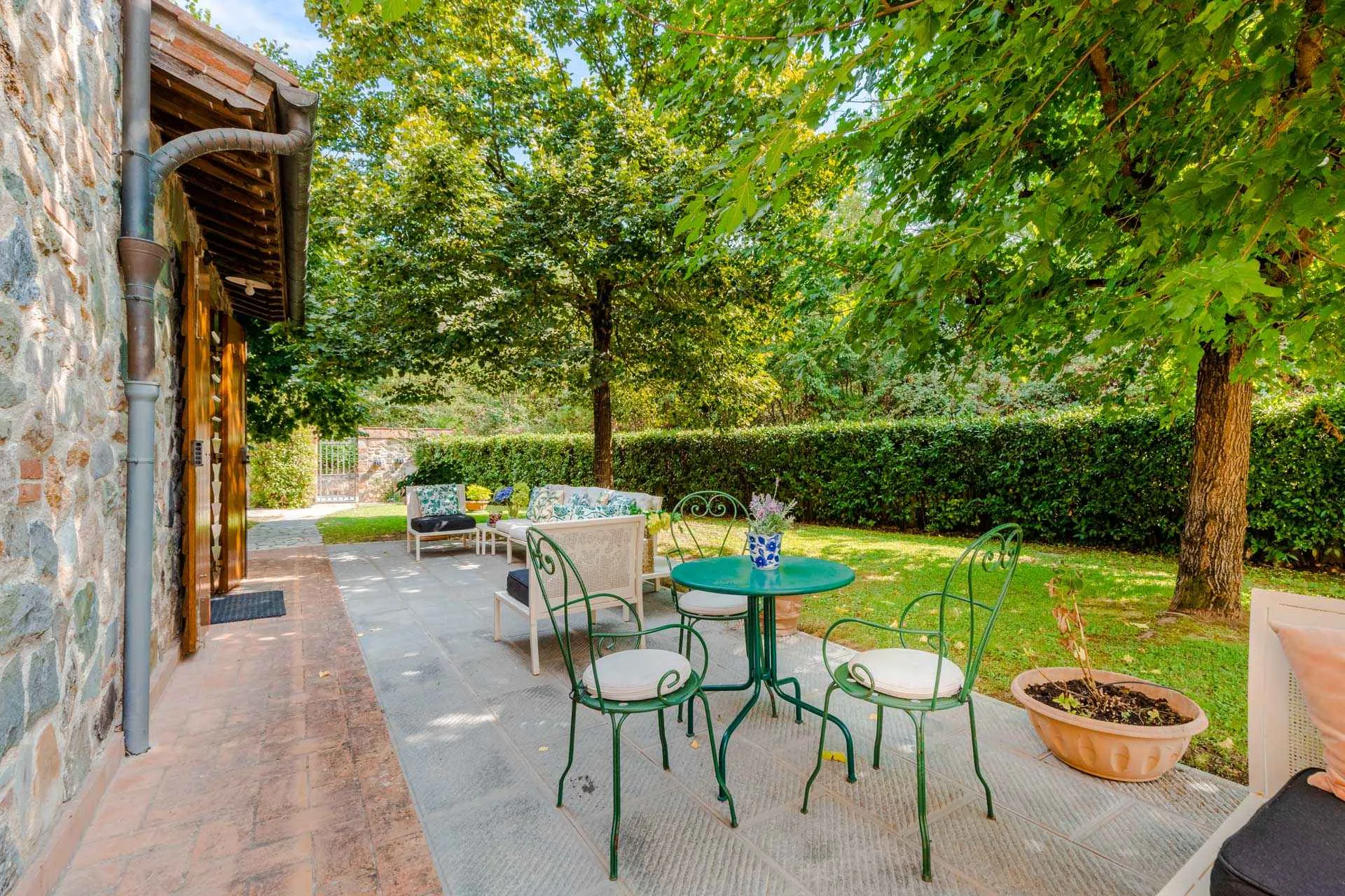 _O8A3798-HDR_8_11zon